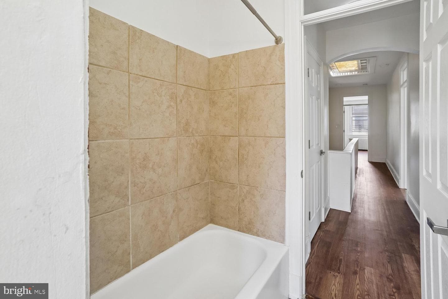 1408 Newton Street NW photo 19