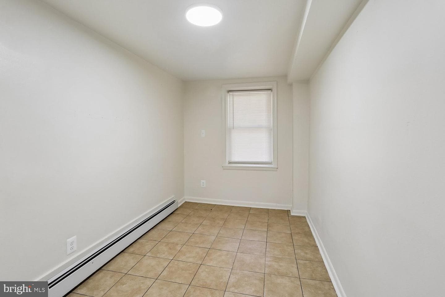 1408 Newton Street NW photo 28
