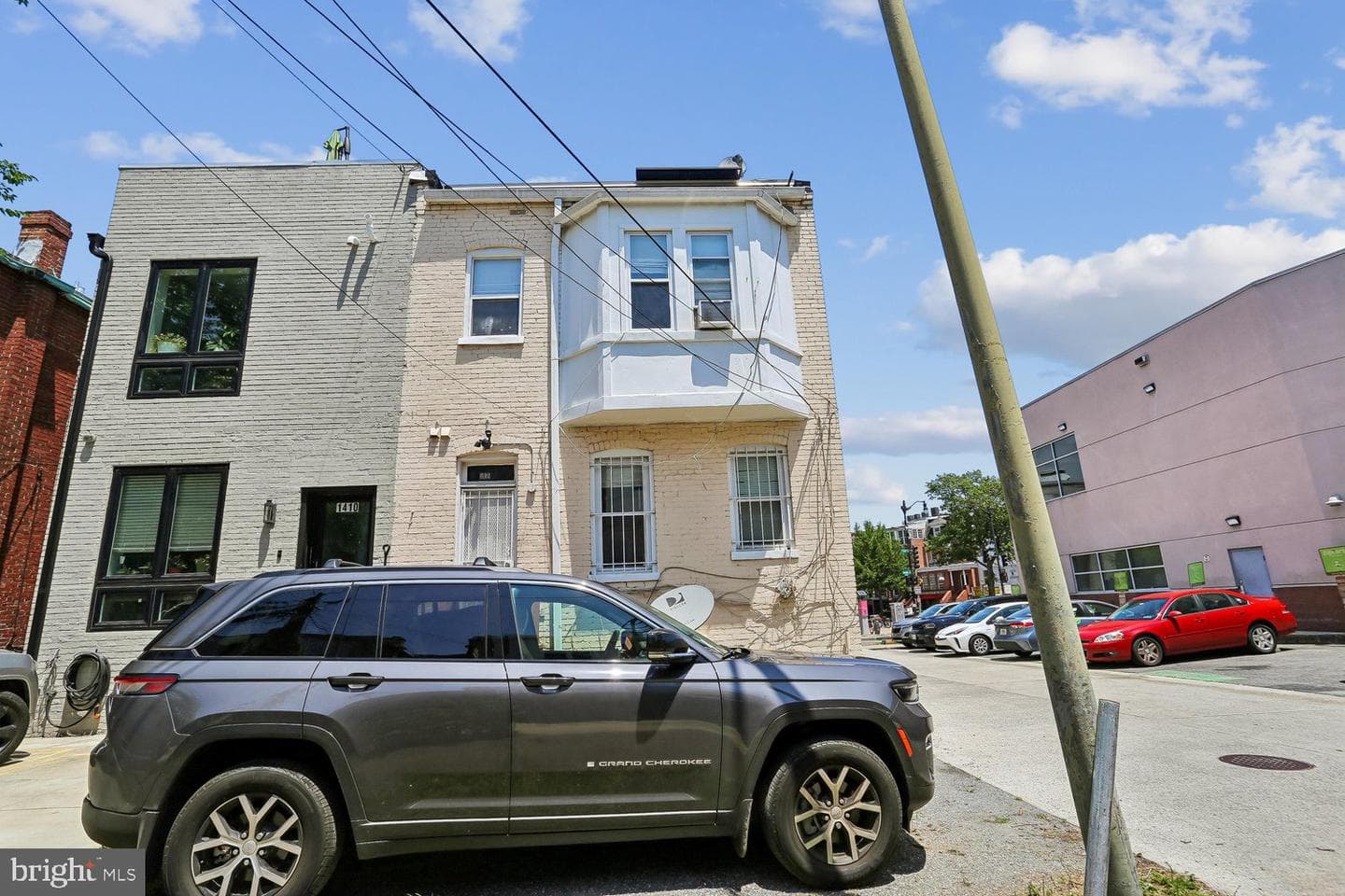 1408 Newton Street NW photo 35