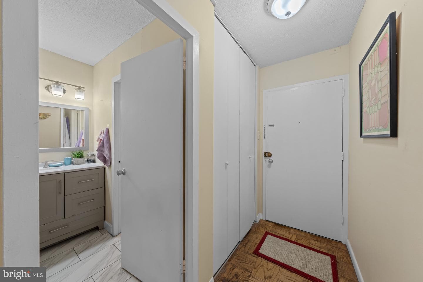 2201 L Street NW #518 photo 17