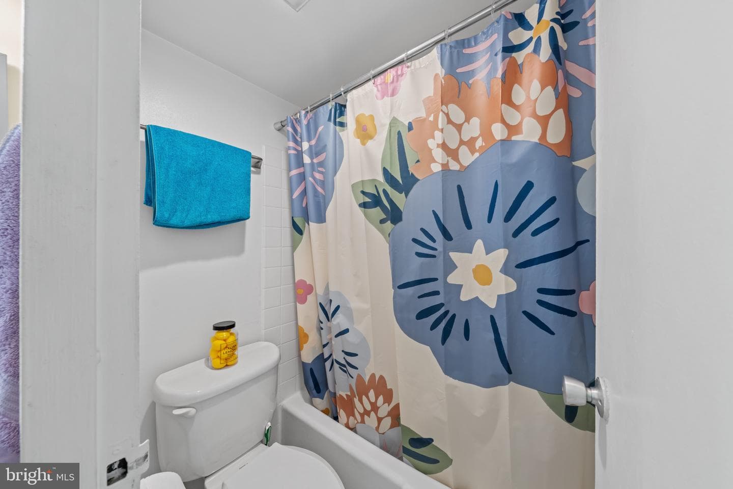 2201 L Street NW #518 photo 19