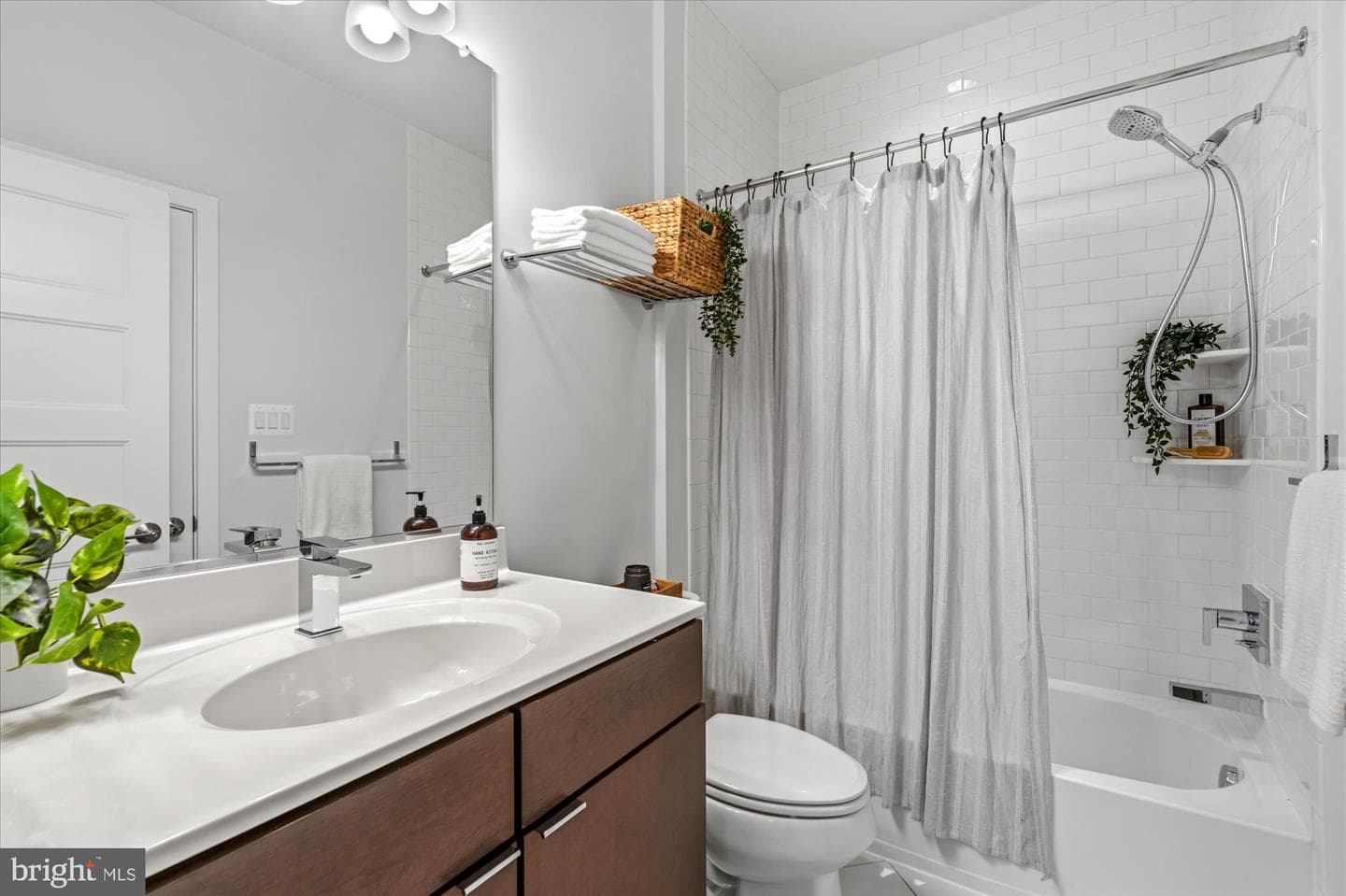 3324 7th Street NE photo 25