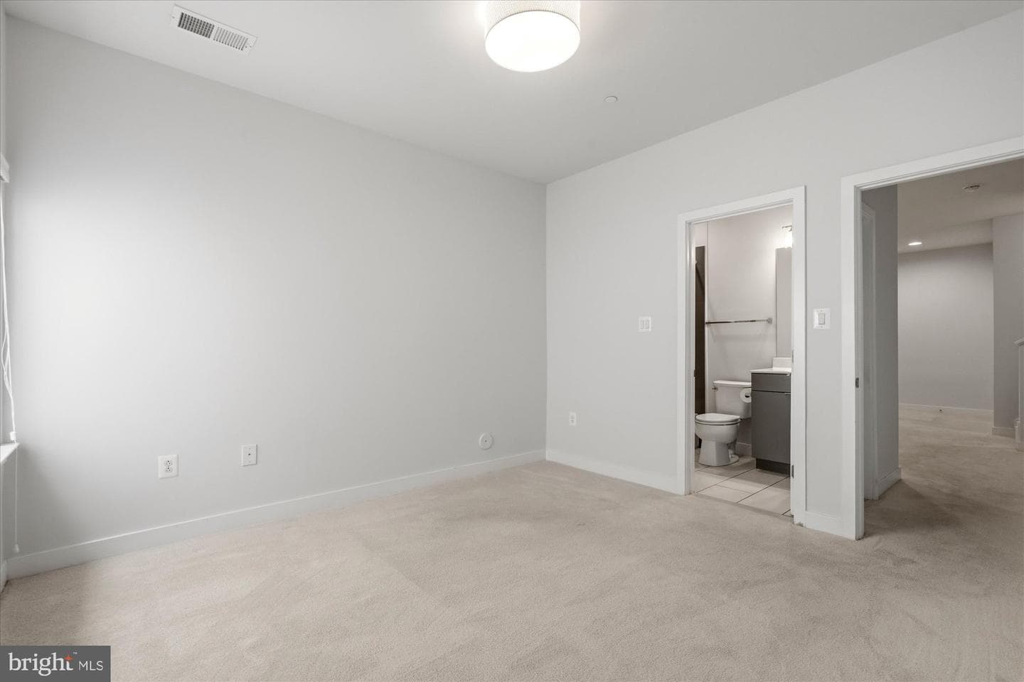 3324 7th Street NE photo 39