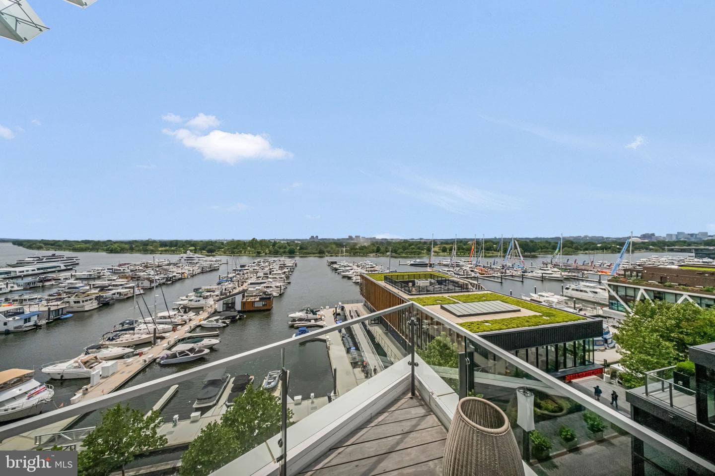 601 Wharf Street SW #213 photo 36