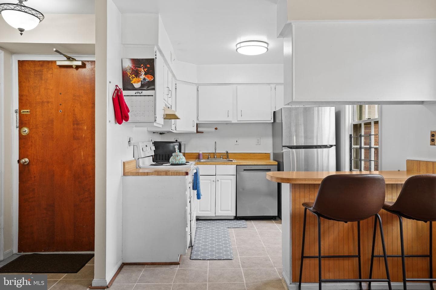 3800 W Street SE #102 photo 2