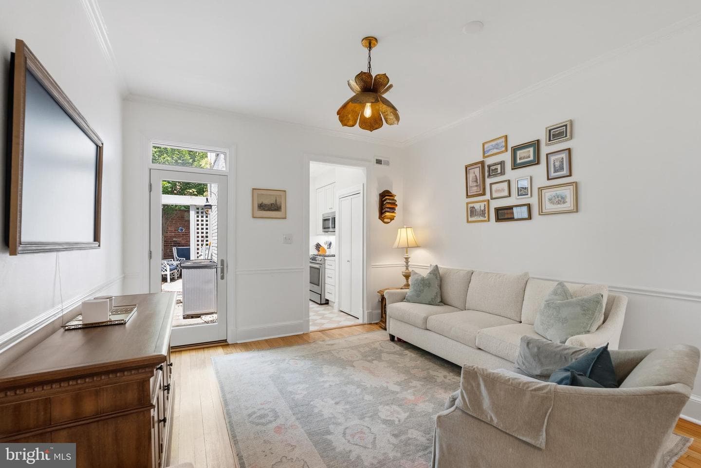 3421 O Street NW photo 8