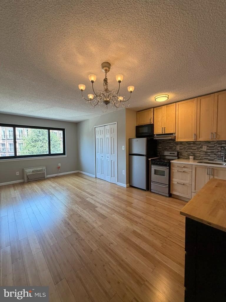 1816 New Hampshire Avenue NW #302 photo 7