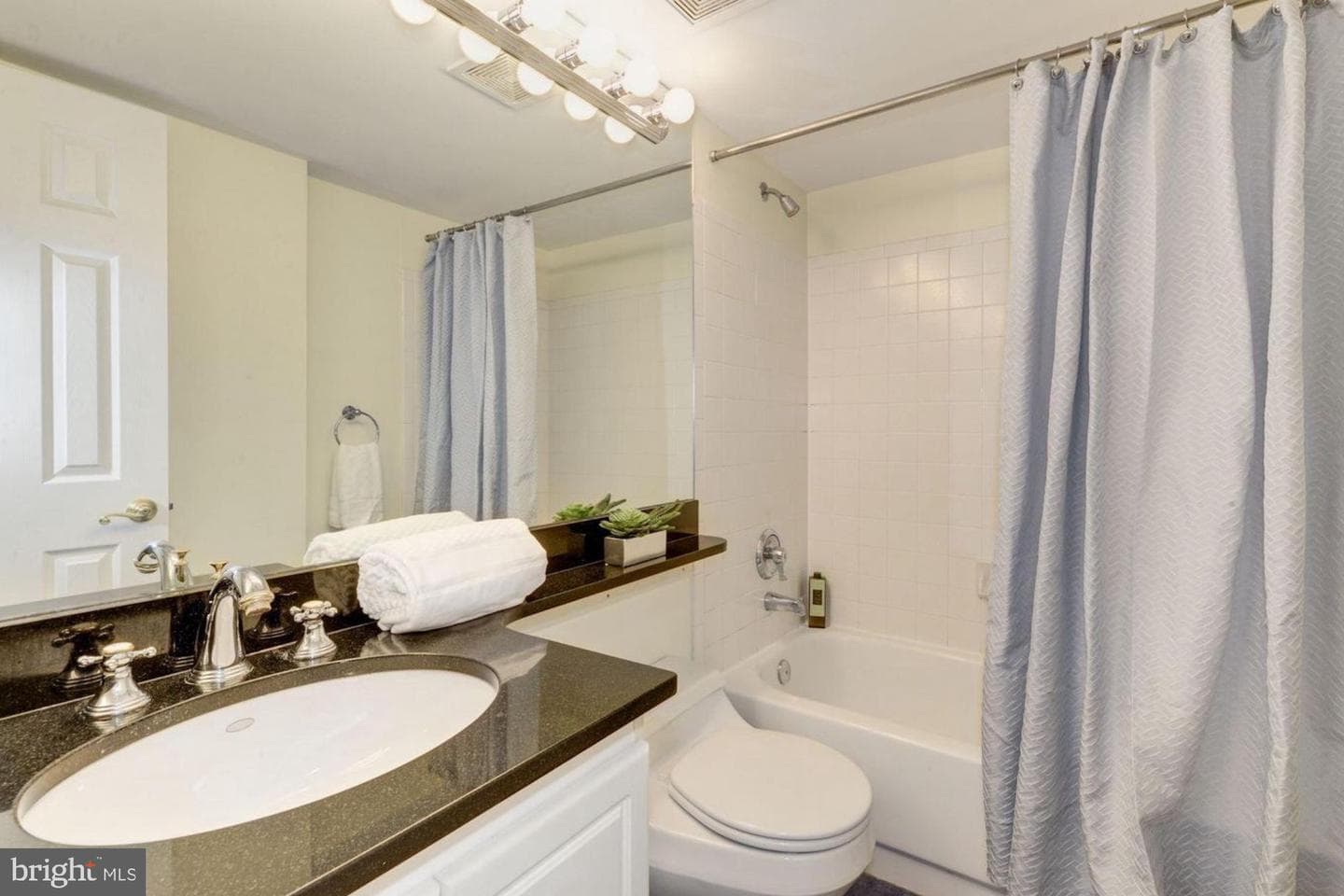 1619 R Street NW #ll1 photo 11