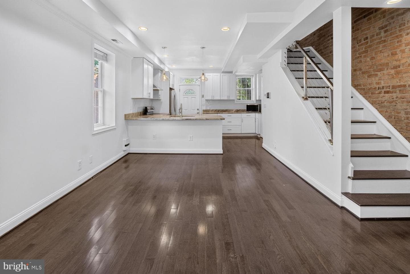 6207 8th Street NW photo 3