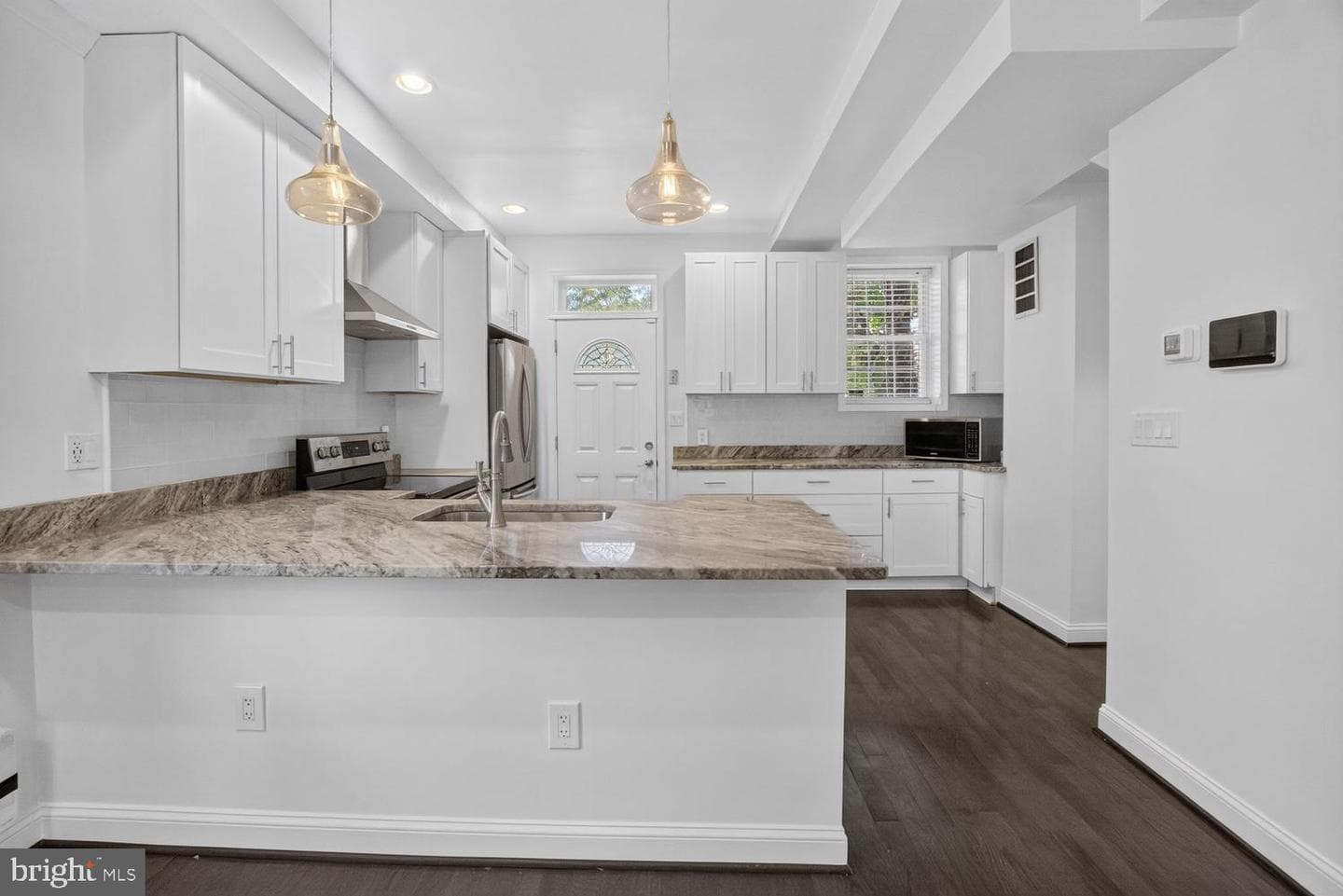 6207 8th Street NW photo 5
