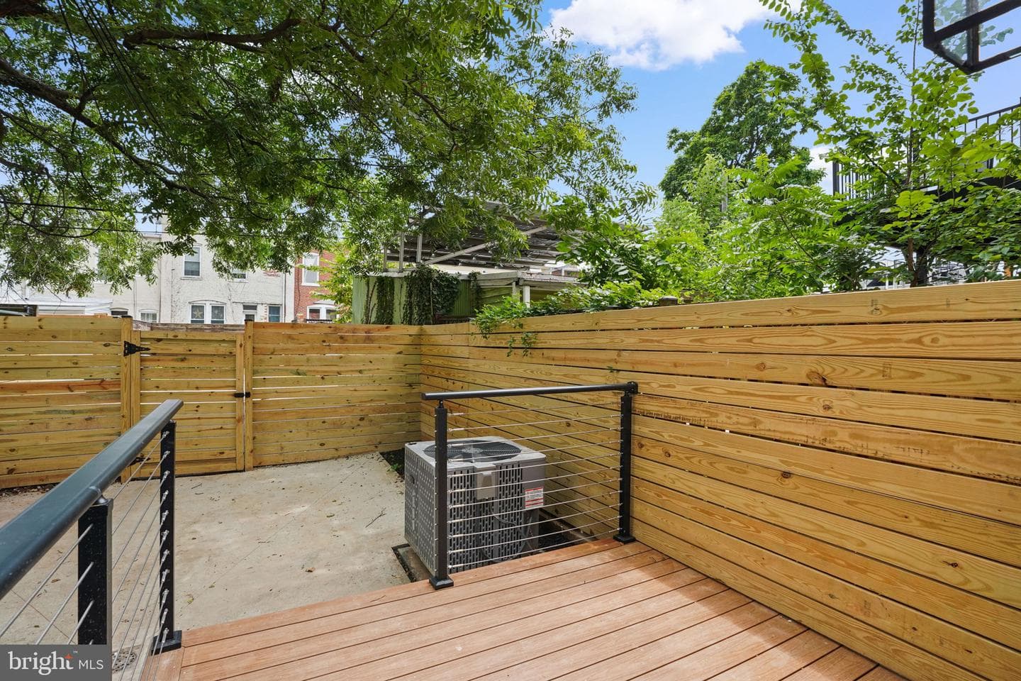 432 Newton Place NW photo 23
