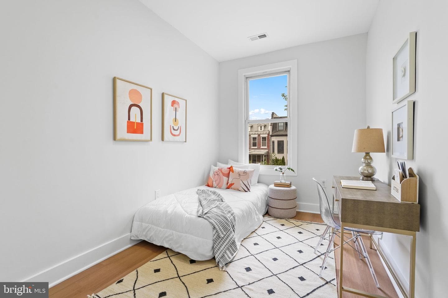 432 Newton Place NW photo 34