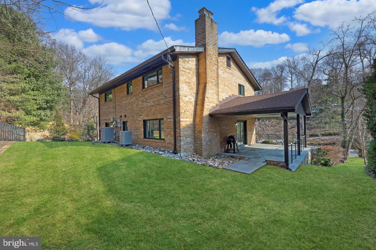 4248 NW Blagden Avenue NW photo 5