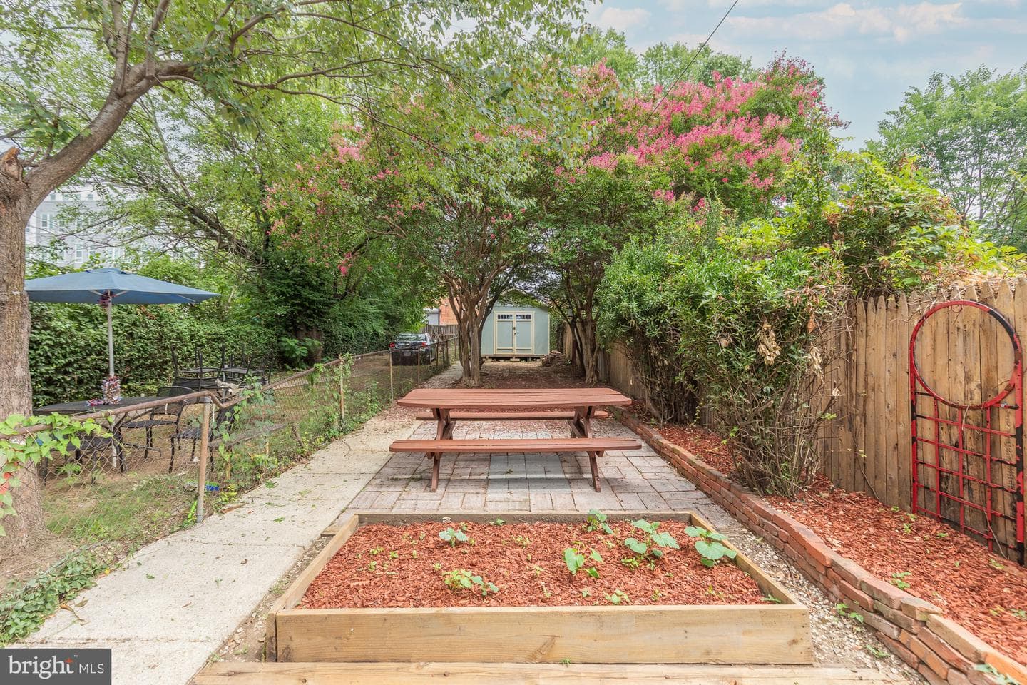 1632 Gales Street NE photo 32