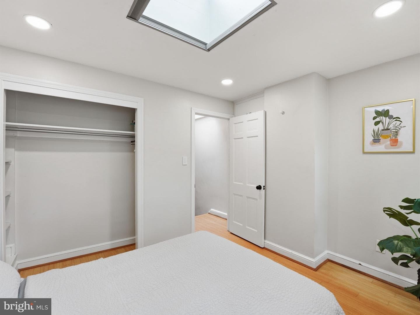 6 Snows Court NW photo 13