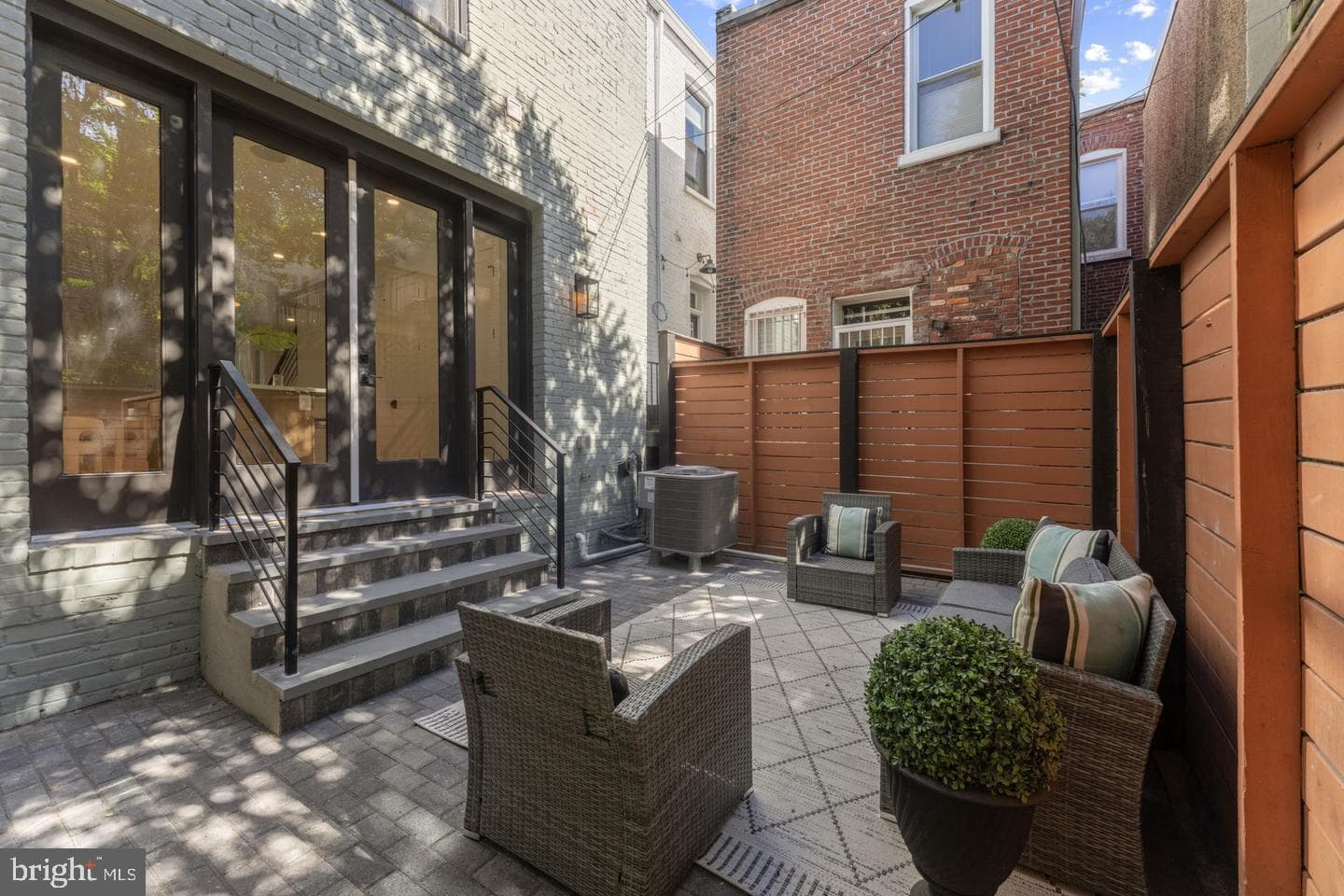 602 U Street NW photo 2