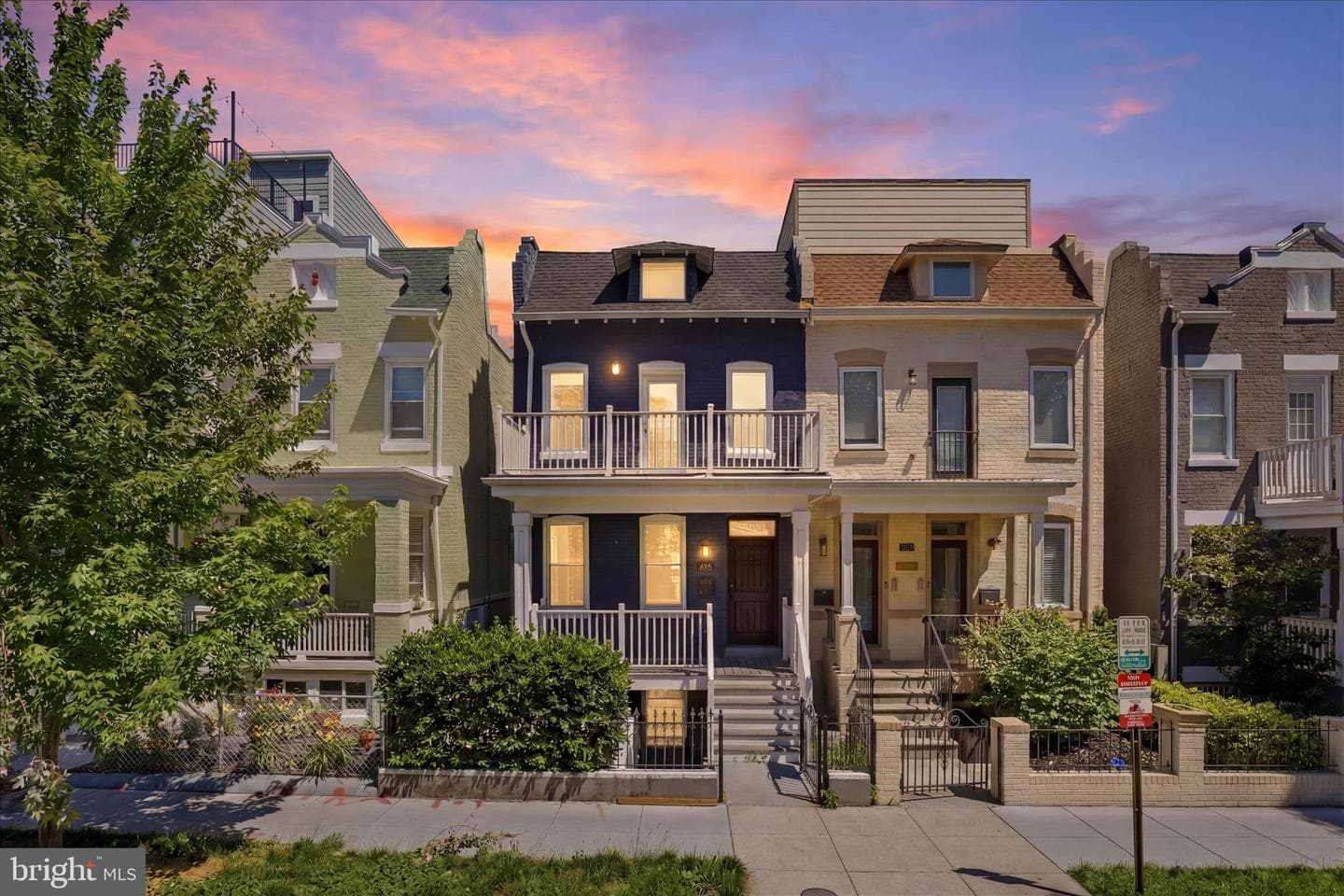 1119 Staples Street NE photo 34