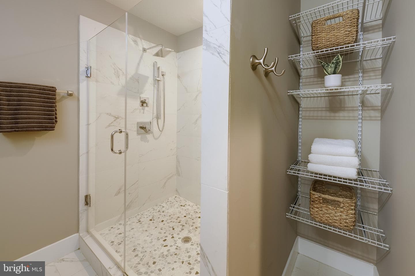 710 Kenyon Street NW #1 photo 39
