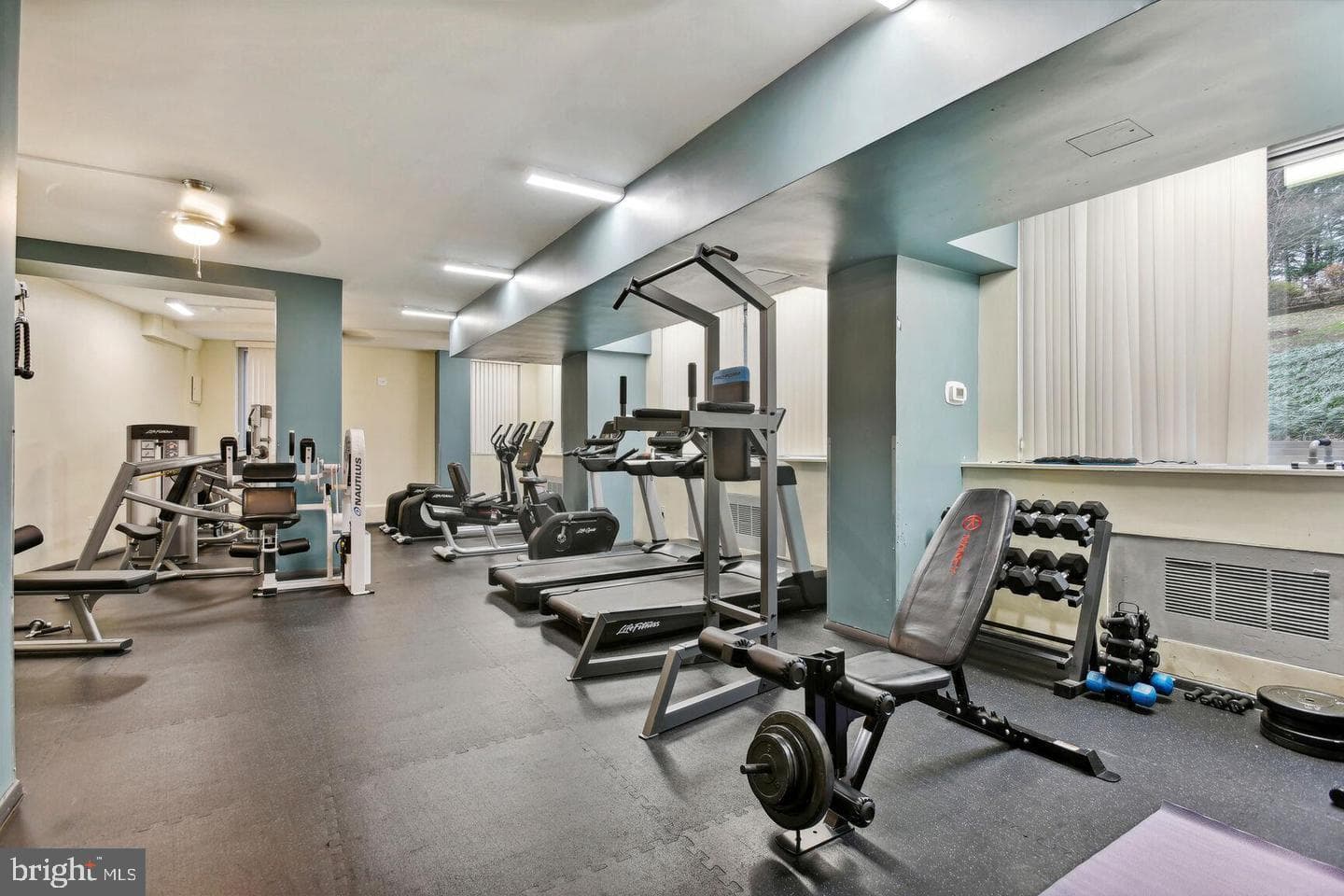4200 Cathedral Avenue NW #912a photo 18