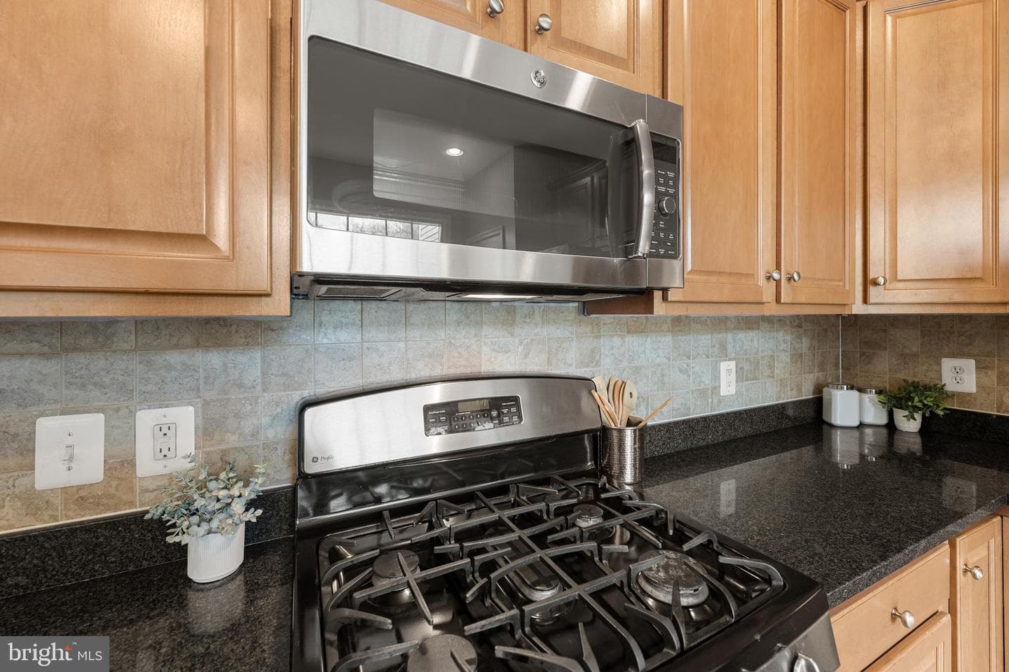 2637 Patricia Roberts Harris Place NE photo 11