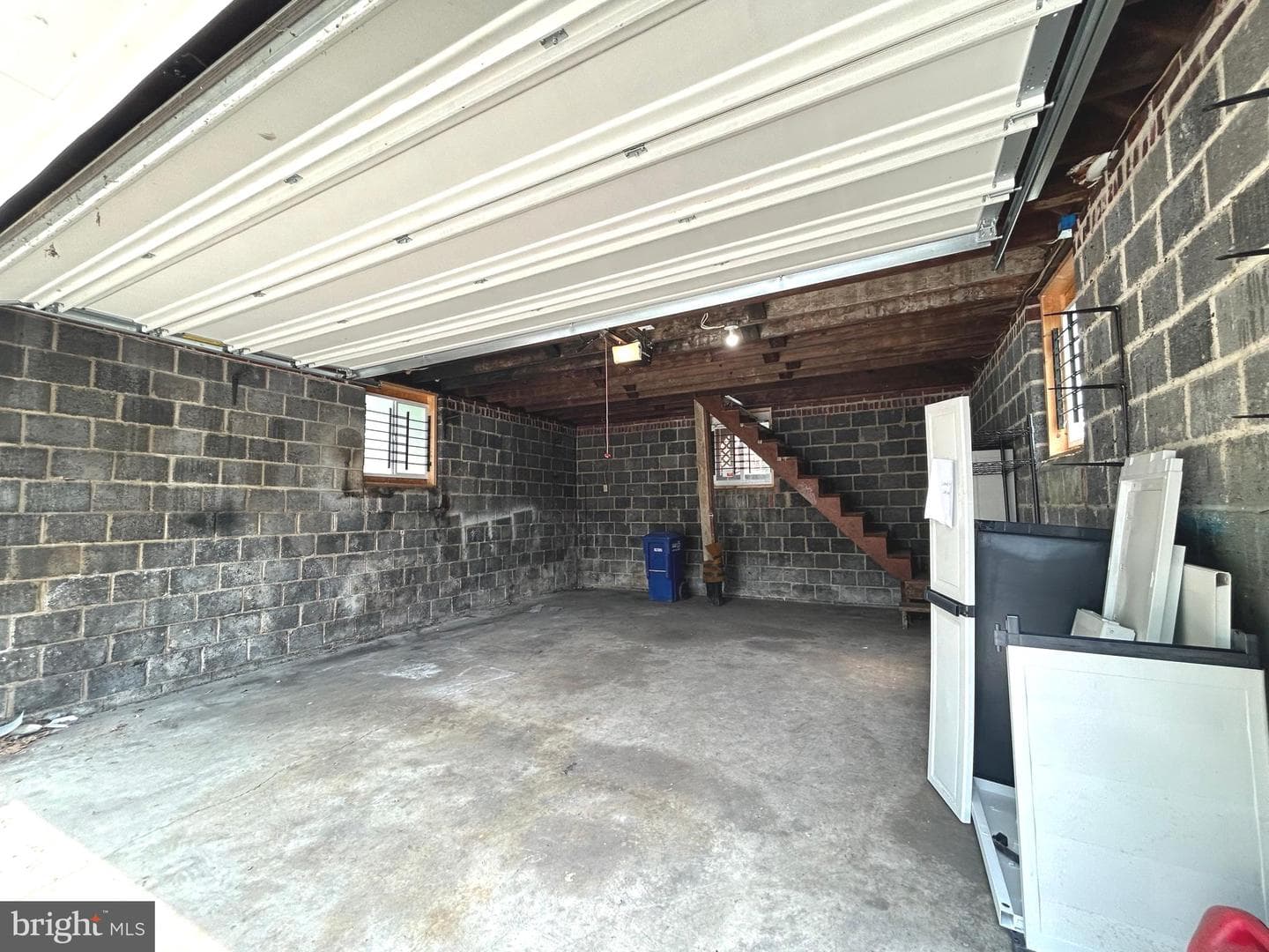 1715 Girard Street NE photo 43