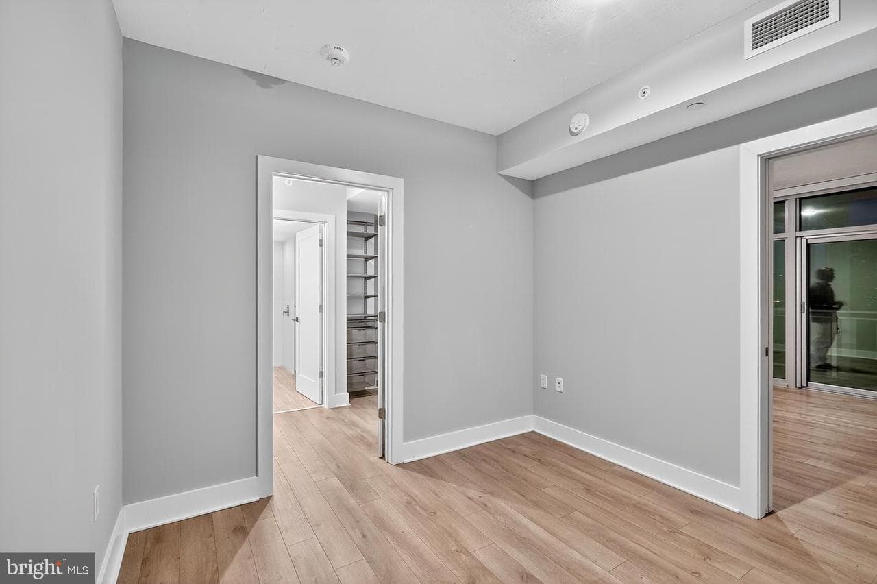 88 V Street SW #509 photo 18