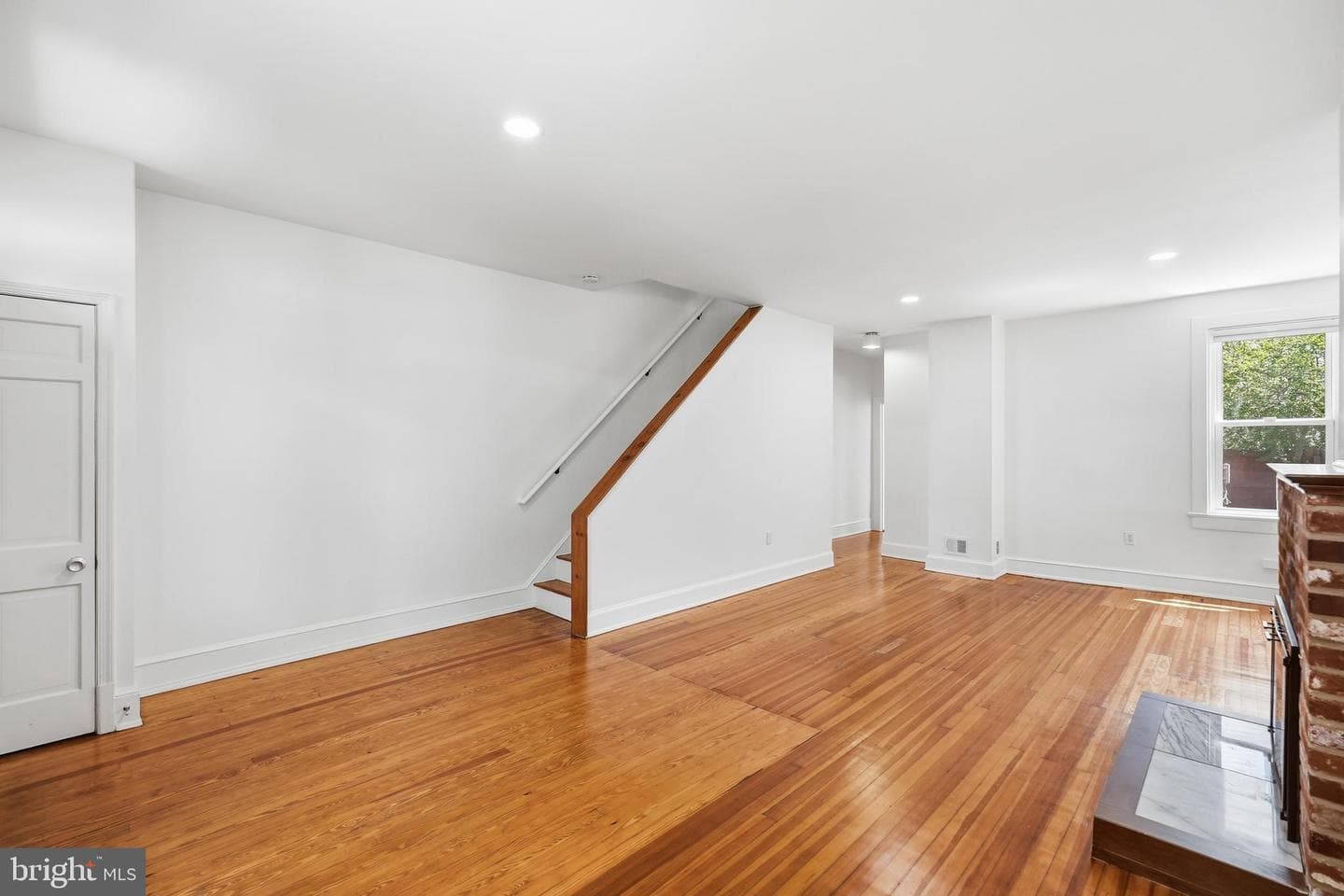 215 15th Street NE photo 10