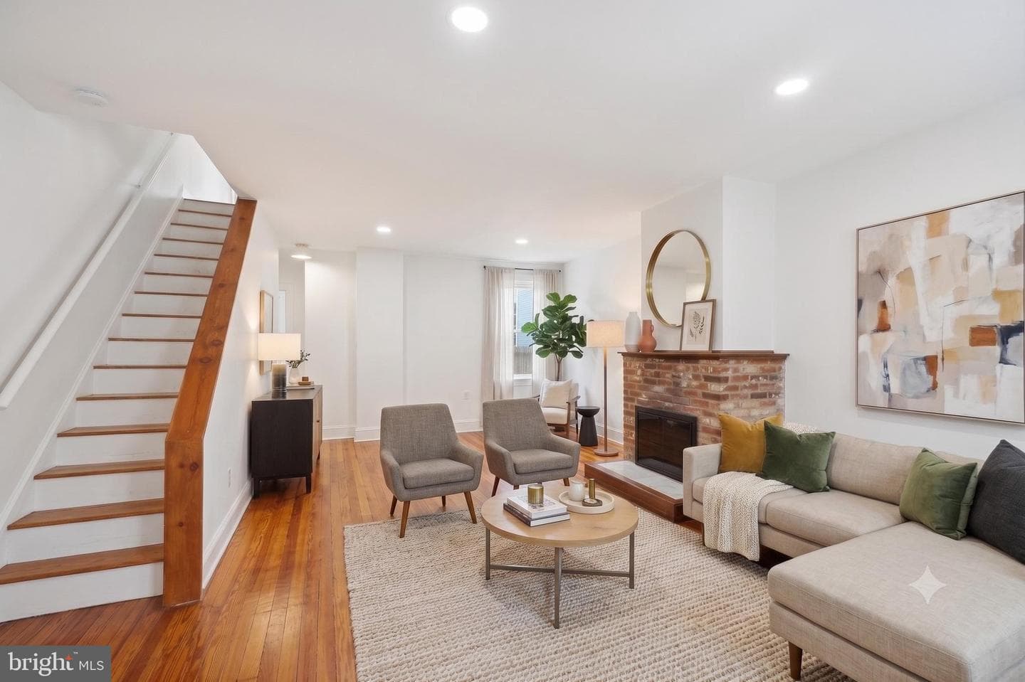 215 15th Street NE, Washington