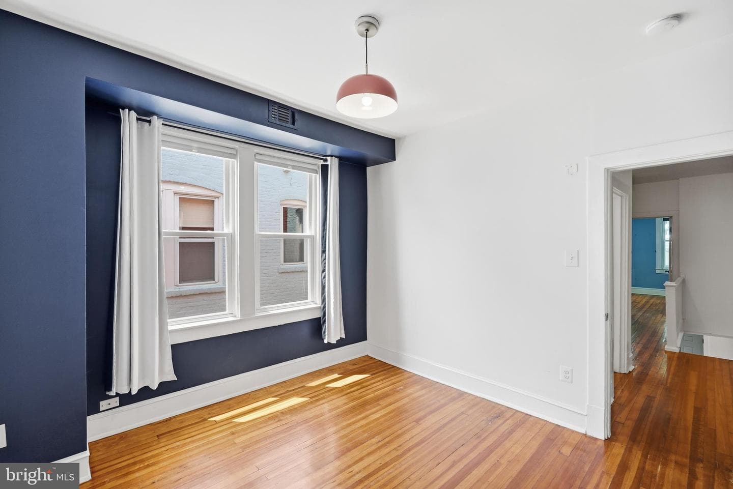 215 15th Street NE photo 27