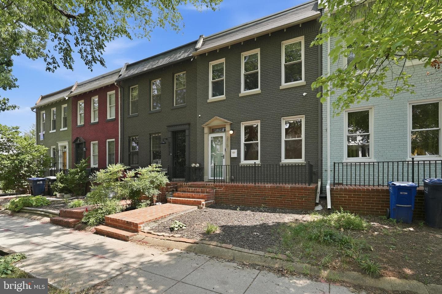 215 15th Street NE photo 6