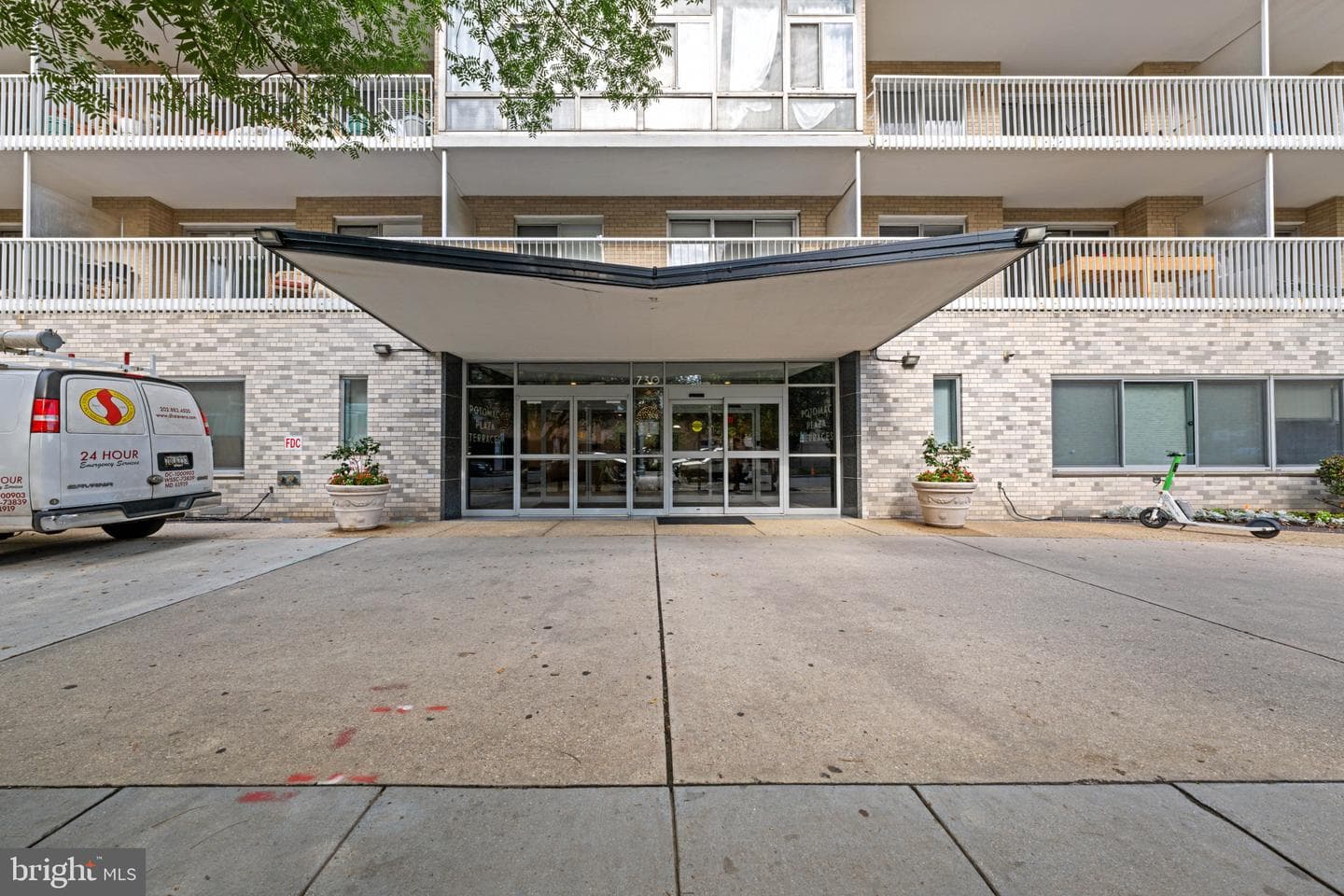 730 24th Street NW #206 photo 9