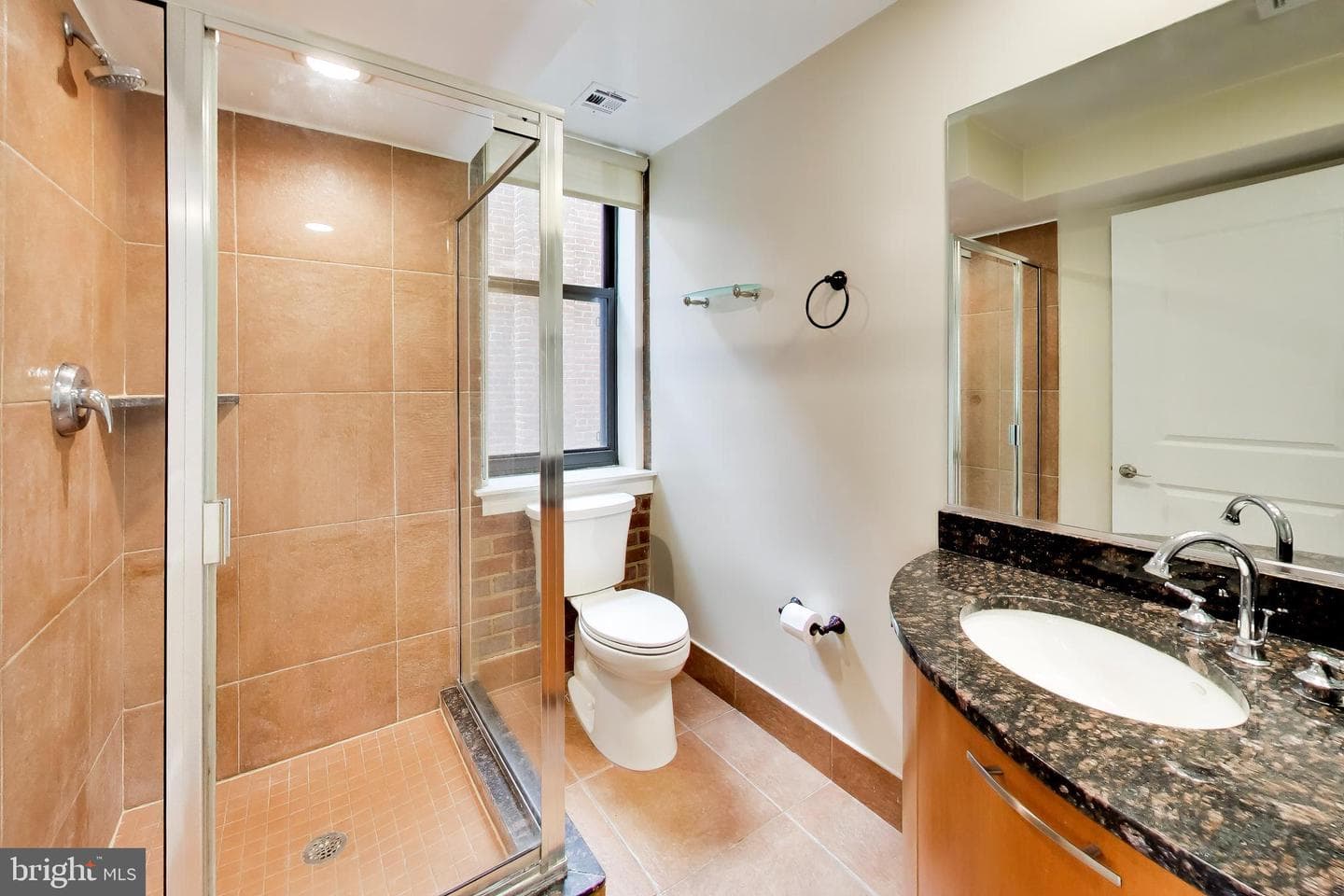 916 G Street NW #404 photo 14