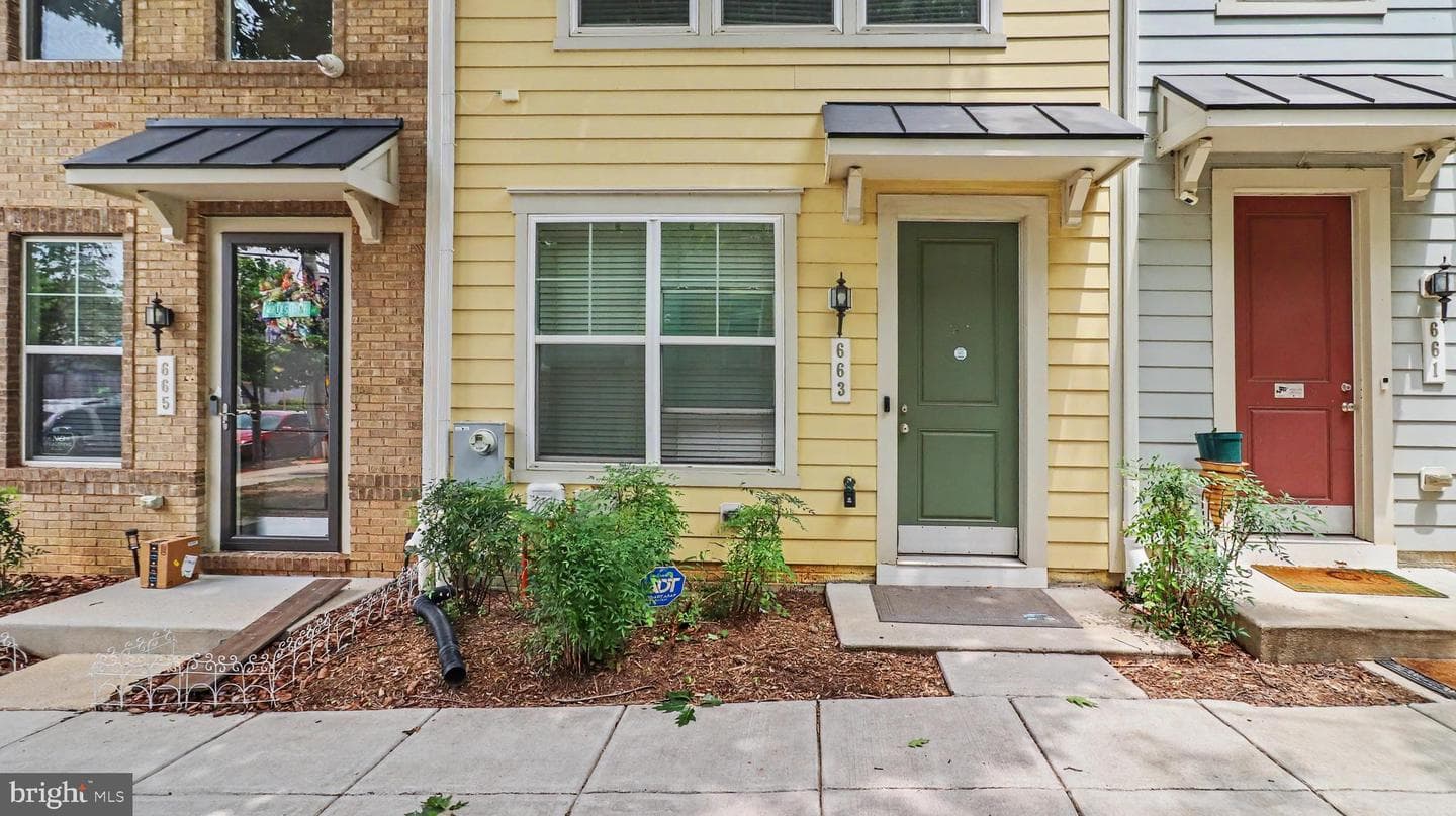 663 Anacostia Avenue NE, Washington
