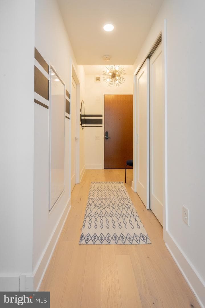 1211 Van Street SE #1210, Washington