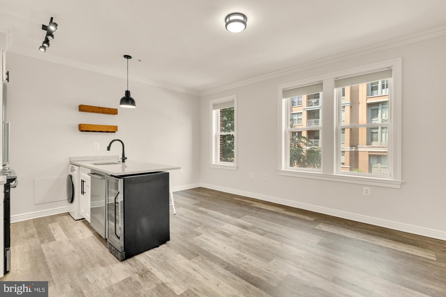 1121 24th Street NW #209 photo 3