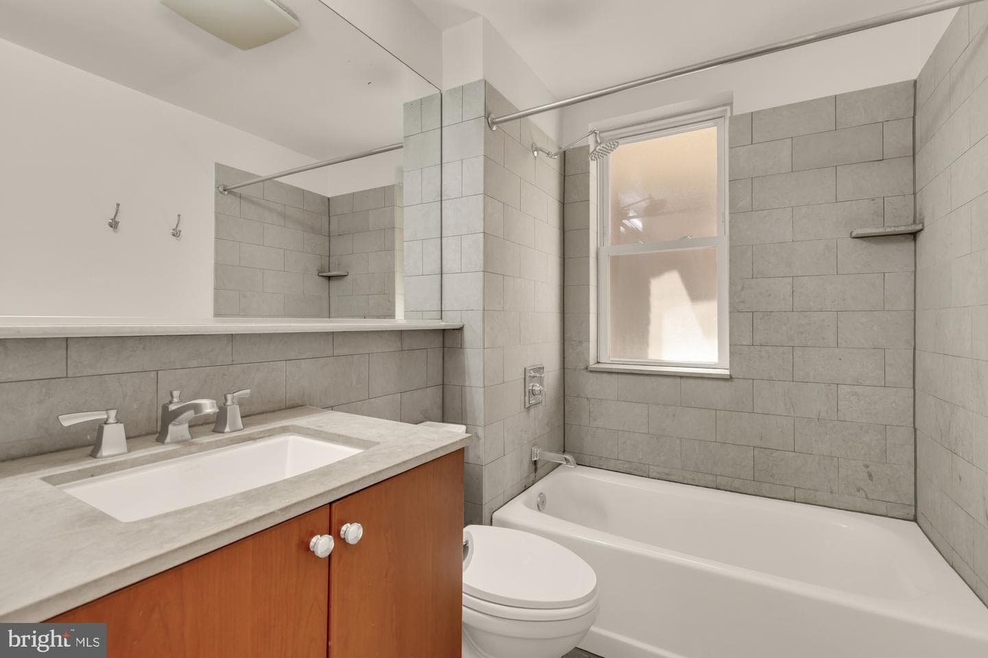 1121 24th Street NW #209 photo 8