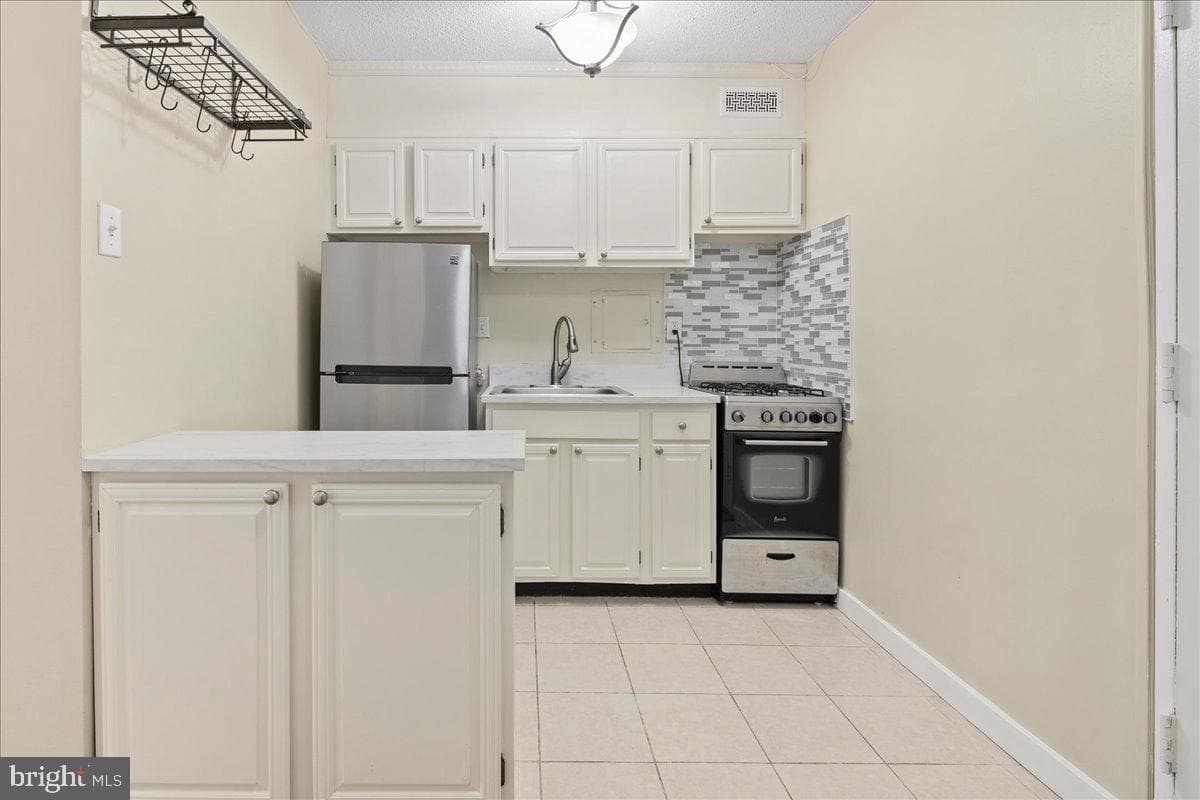 1250 SW 4th Street SW #w104 photo 14