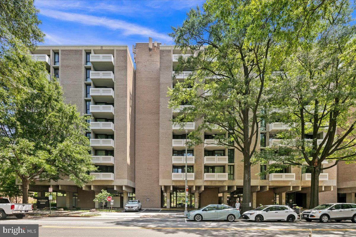 1250 SW 4th Street SW #w104 photo 8