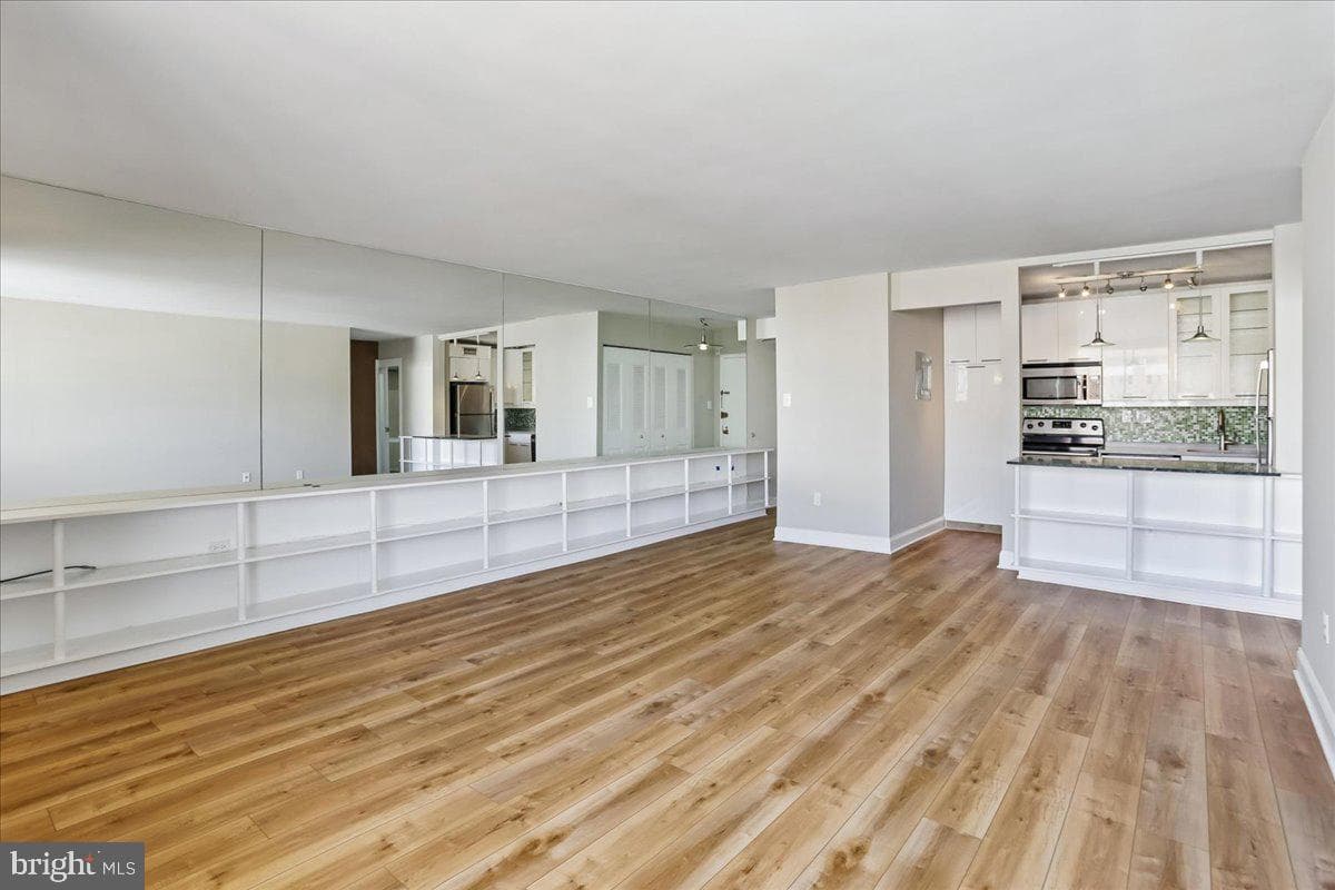 1325 18th Street NW #1002 photo 10