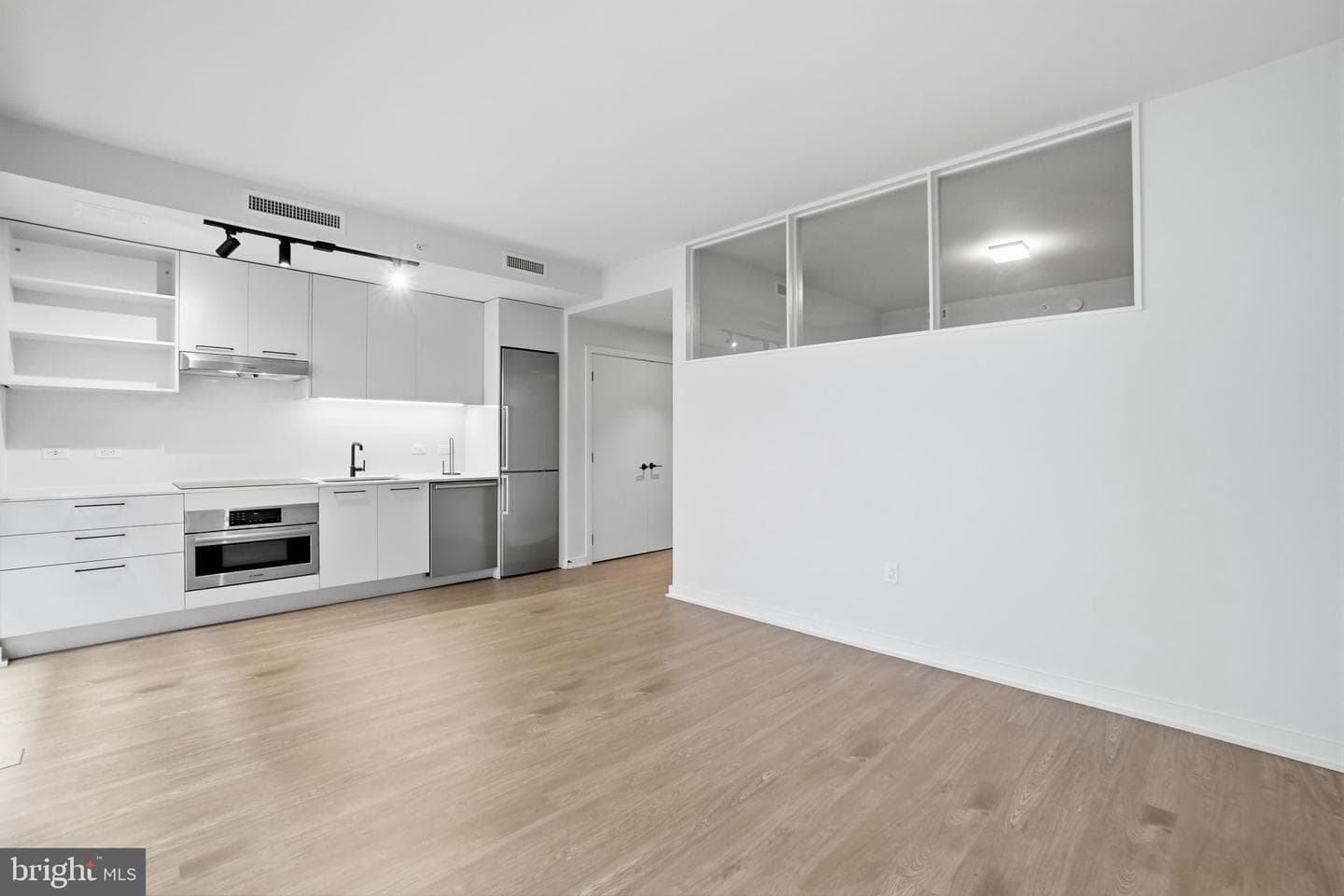 1625 Eckington Place NE #413 photo 3