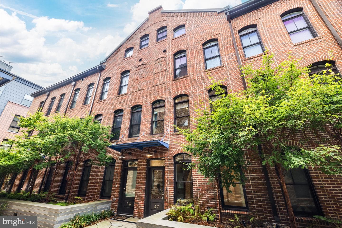 1309 E Street SE #37