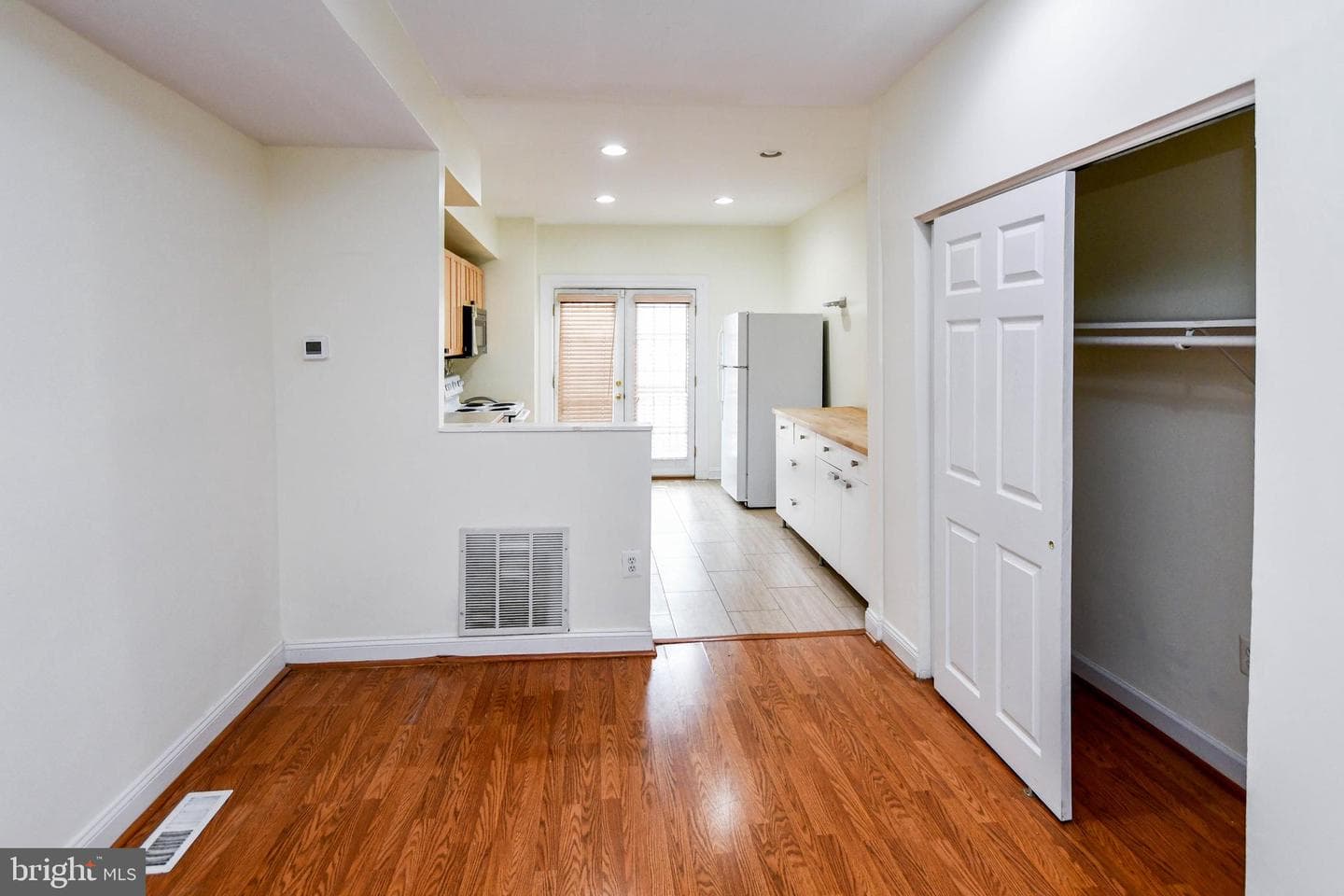 1651 Gales Street NE photo 30