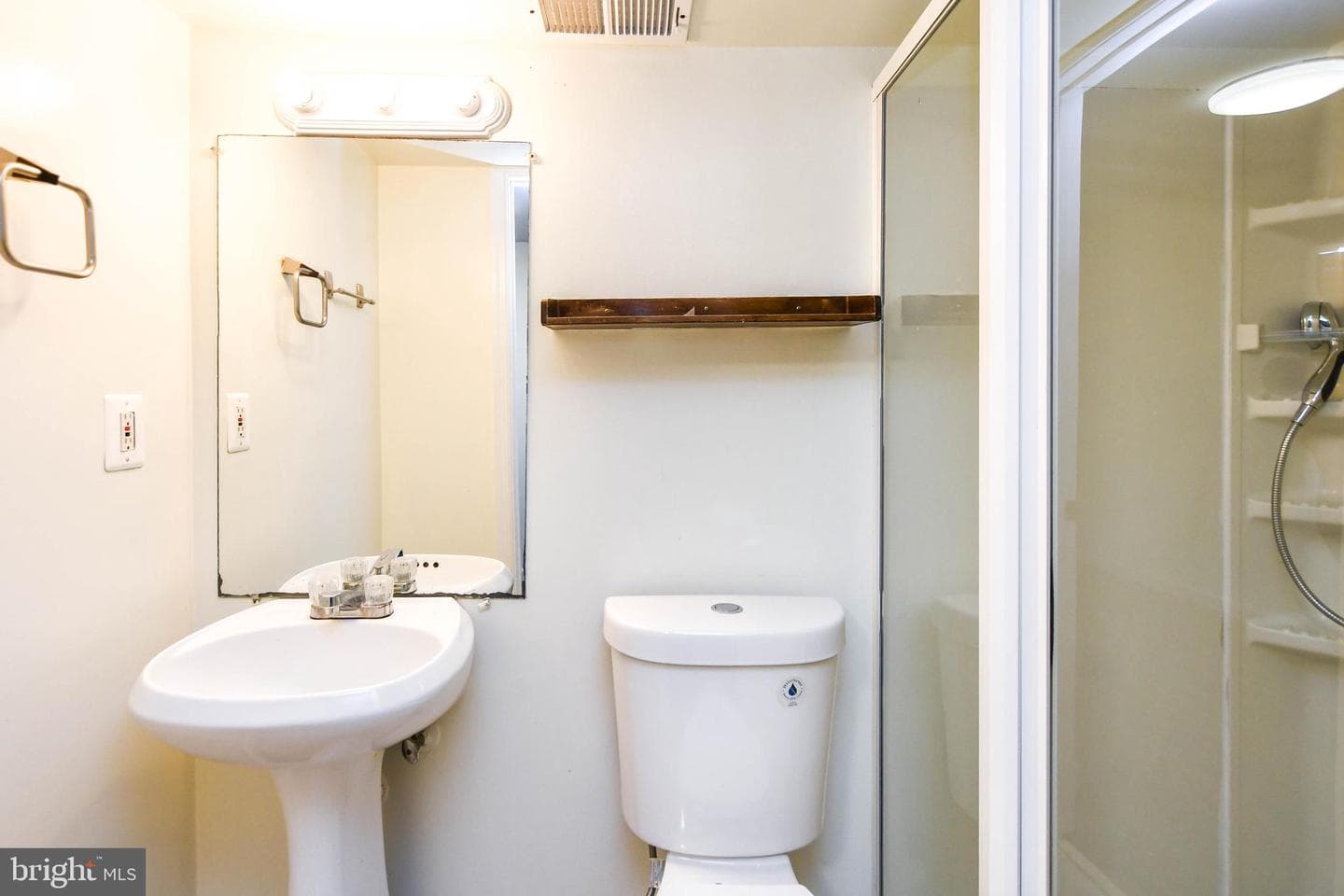 1651 Gales Street NE photo 37