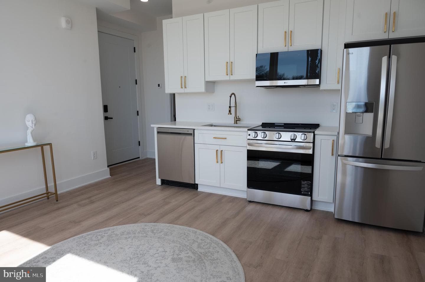 2105 M Street NE #11 photo 5