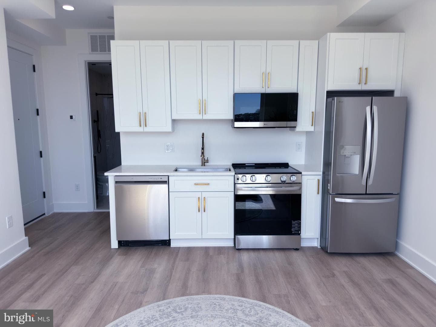 2105 M Street NE #11 photo 8
