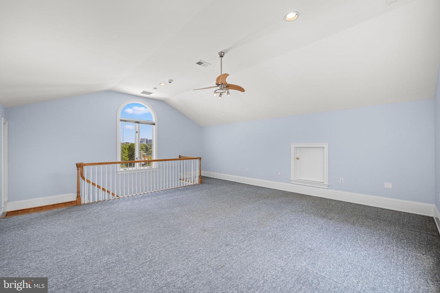 4561 Macarthur Boulevard NW photo 27