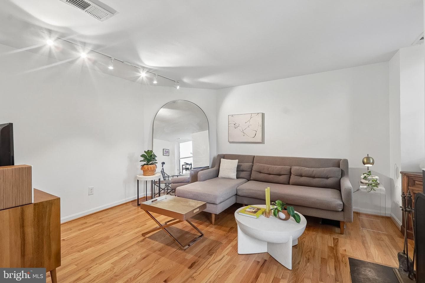 1495 Newton Street NW #404 photo 4
