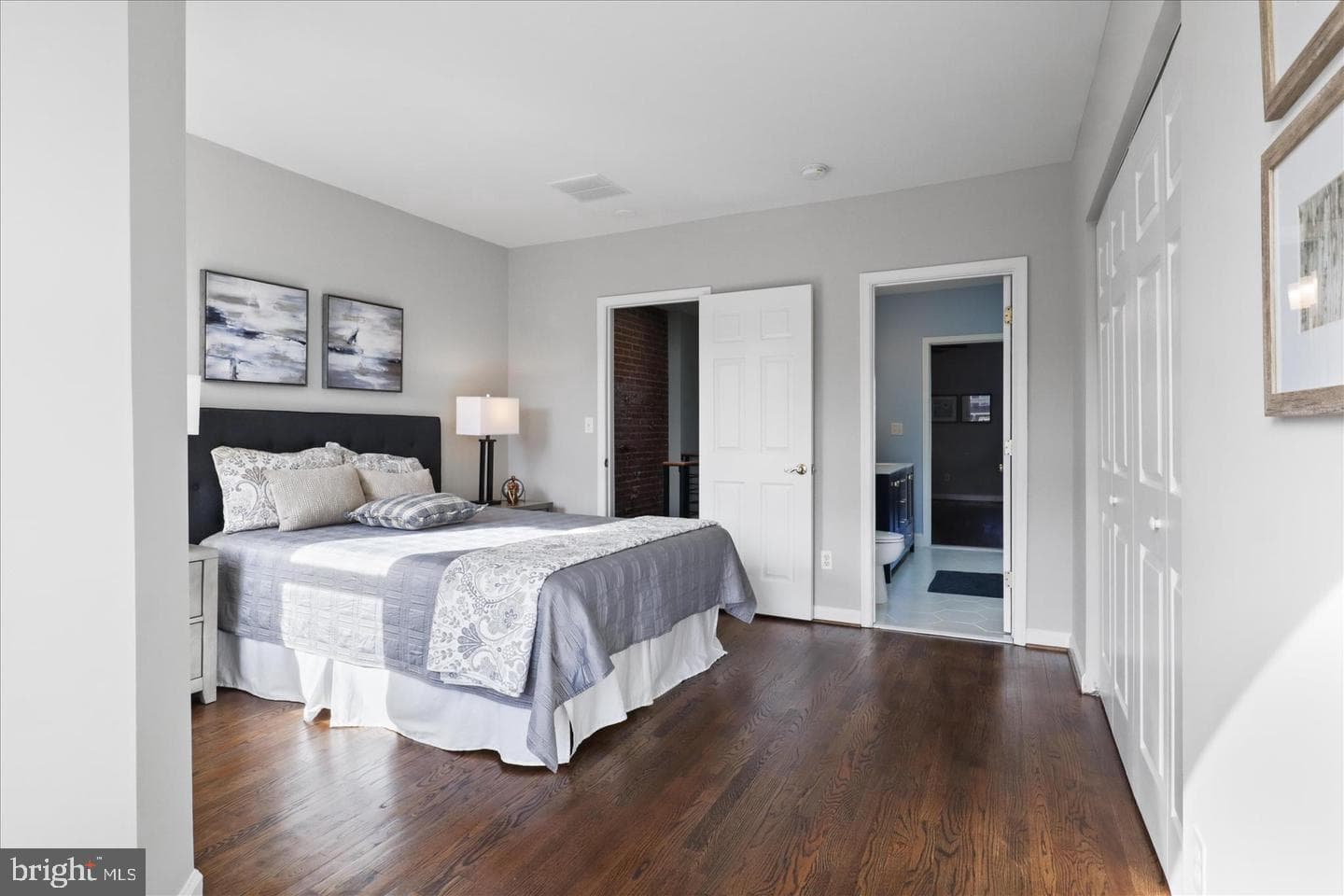 1327 Harvard Street NW photo 40
