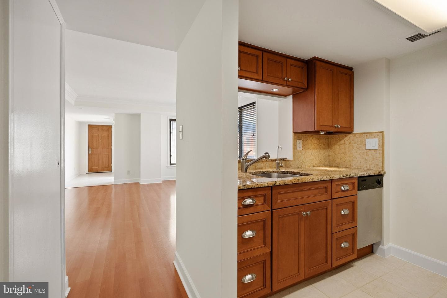 1080 Wisconsin Avenue NW #3019 photo 13
