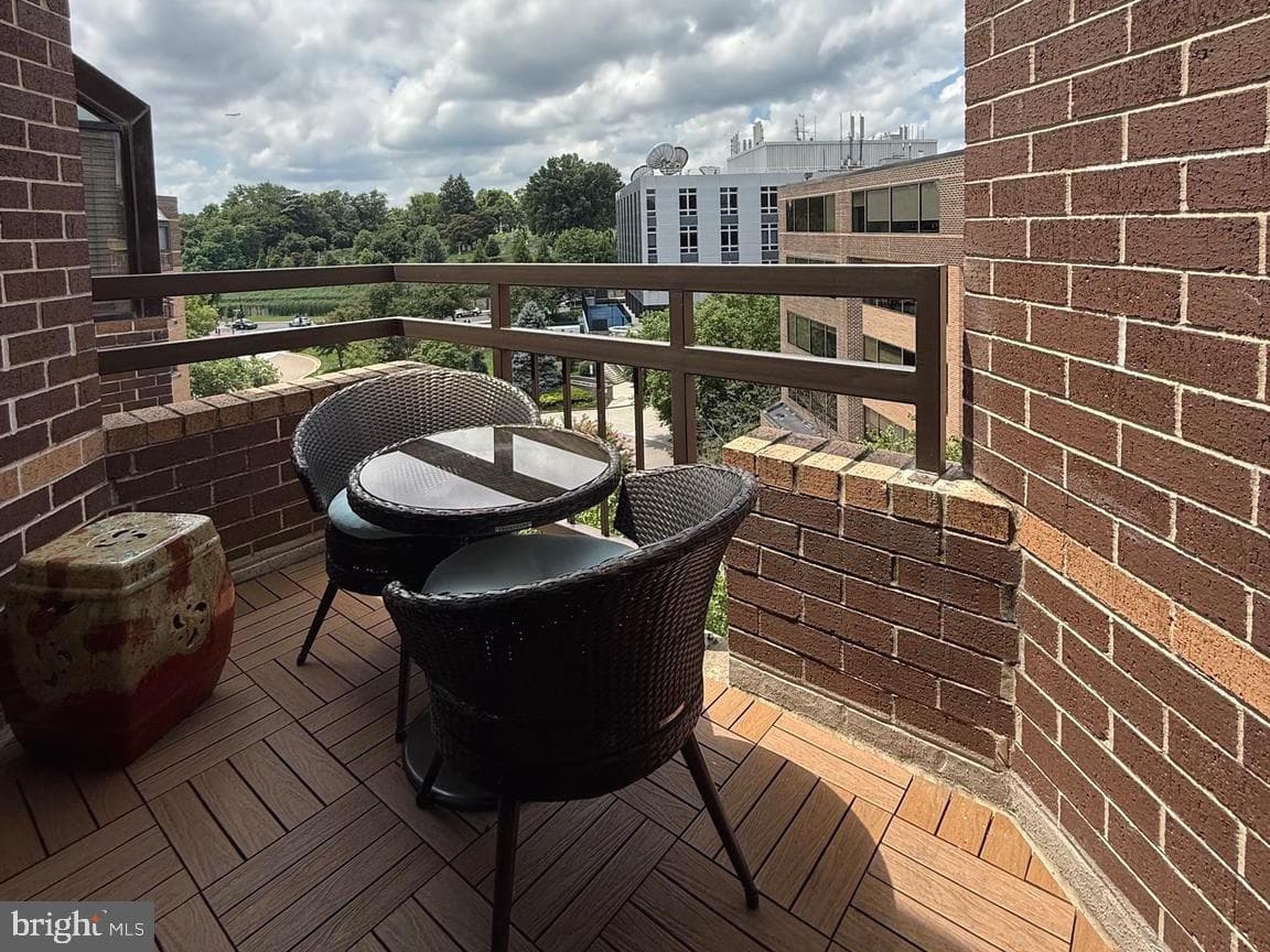 2111 Wisconsin Avenue NW #710 photo 26